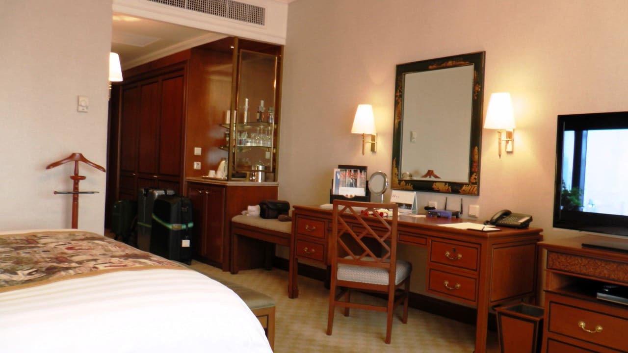 Schreibtisch  Shangri-La Hotel, Bangkok