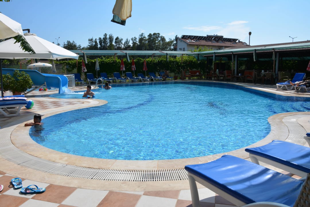 Yavuzhan Otel-Poolanlage Yavuzhan Otel