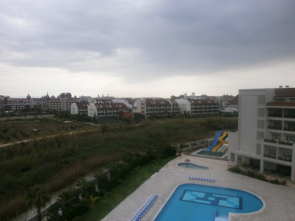 Balkonansicht Pool Seher Sun Palace Resort & Spa