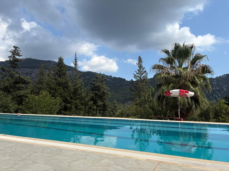 Pool Trinitys Ulupinar