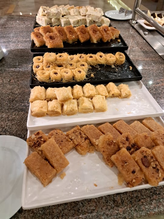 Gastro Serenity Alpha Beach