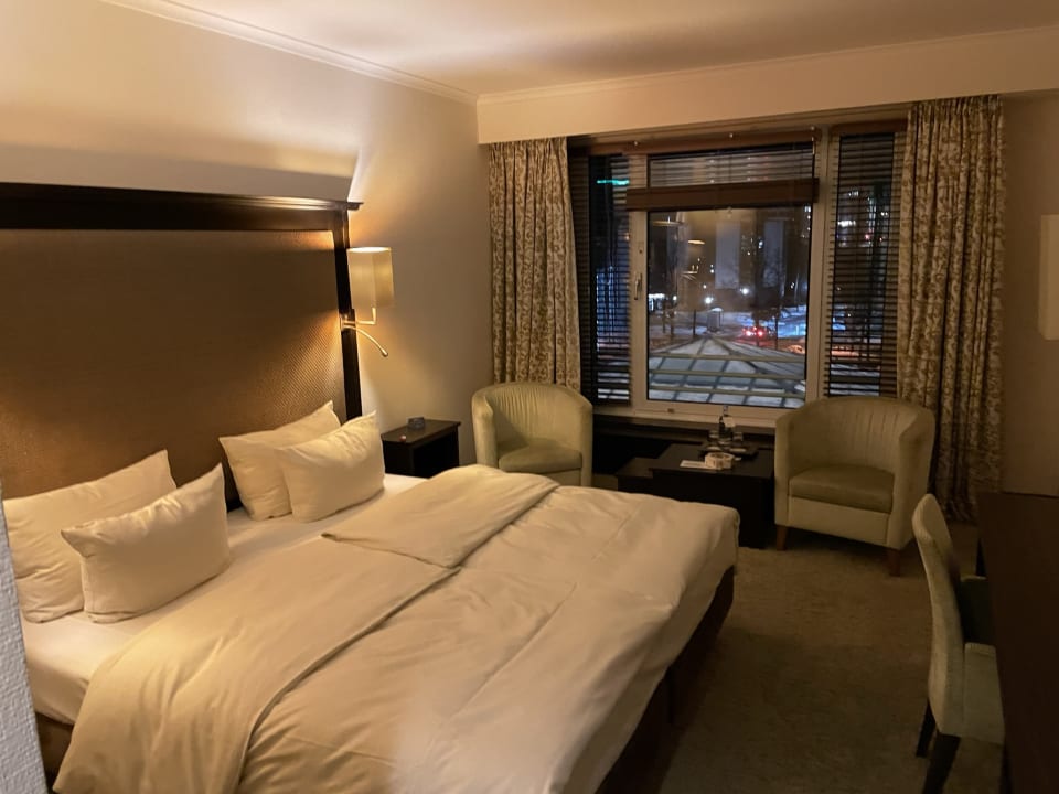 Zimmer Radisson Blu Senator Hotel