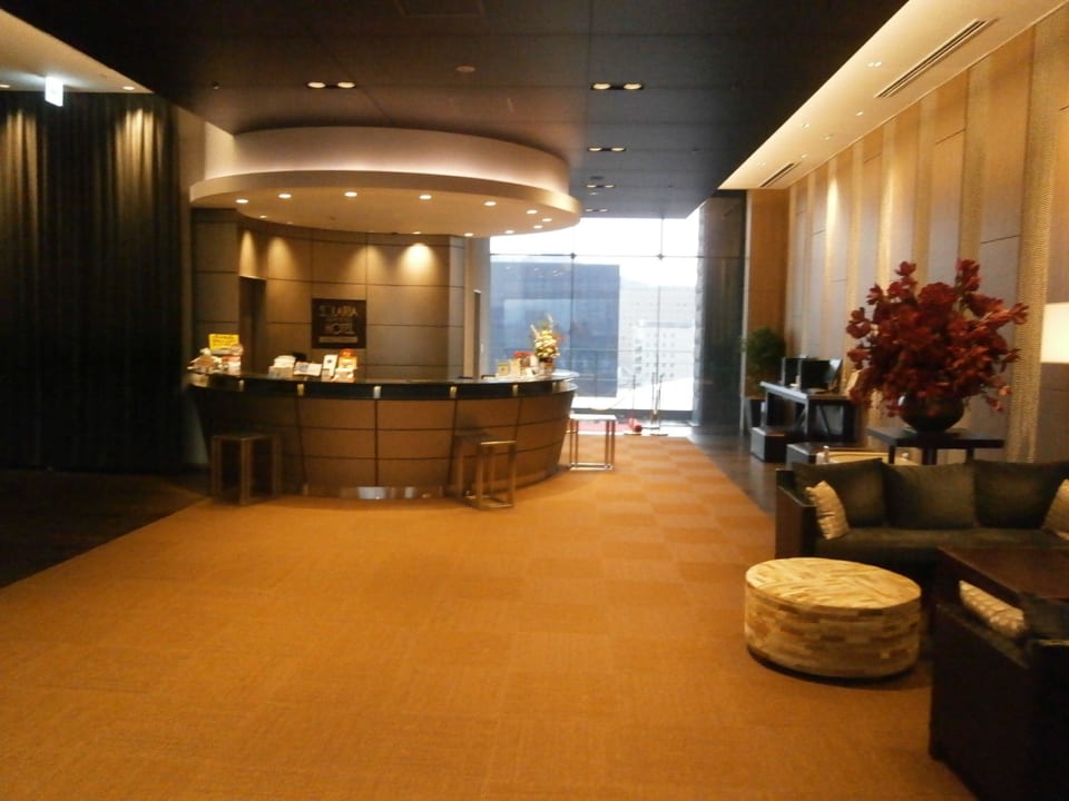 Lobby und Rezeption Solaria Nishitetsu Hotel Kagoshima