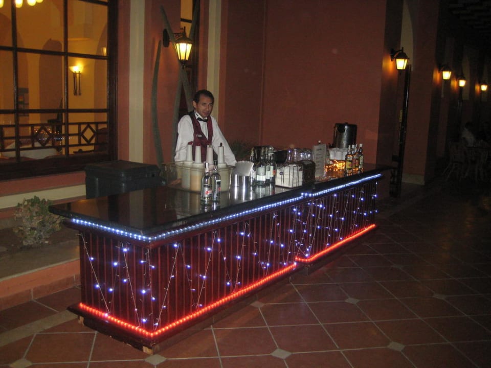 Bar am Abend TUI MAGIC LIFE Redsina Sharm El Sheikh