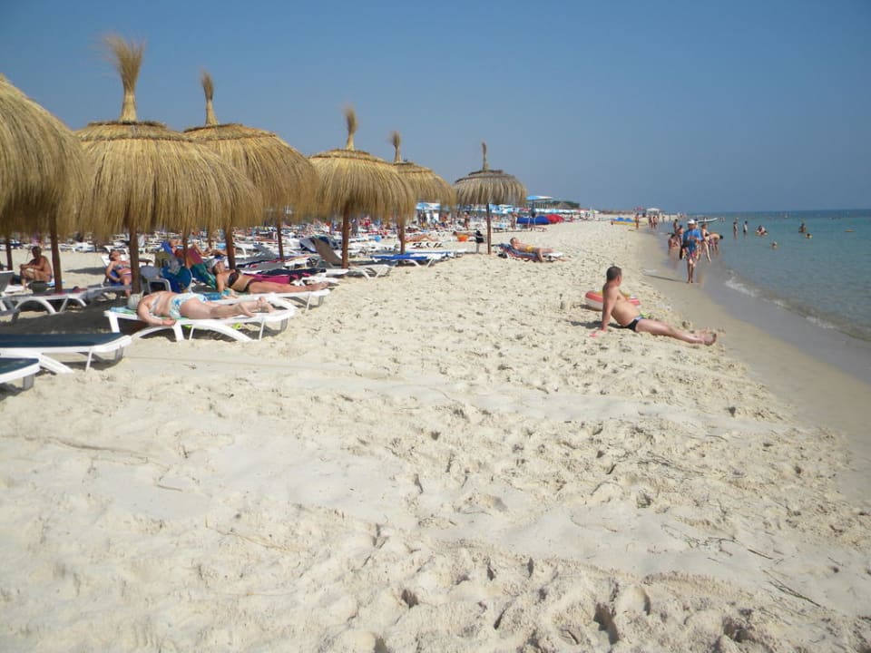 Sauberer Strand El Mouradi Club Kantaoui