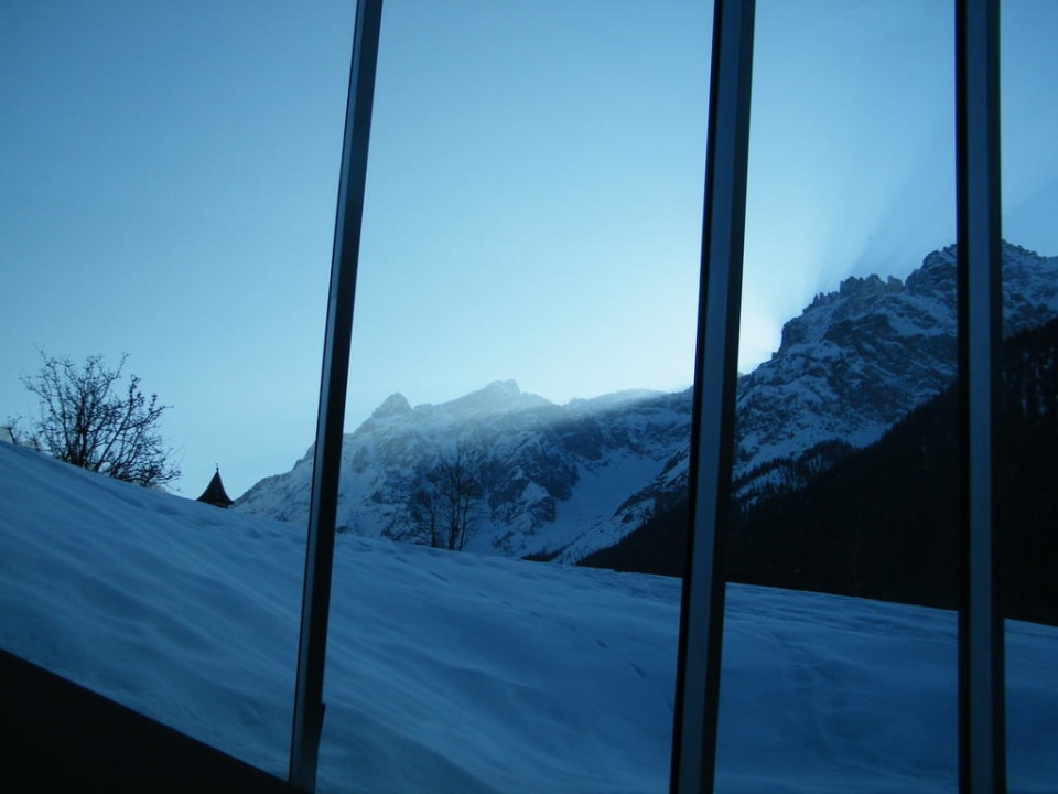 Il panorama dalla piscina Family Resort Rainer