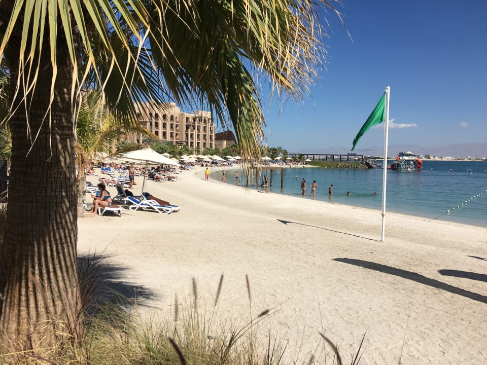 Strand DoubleTree by Hilton Resort & Spa Marjan Island