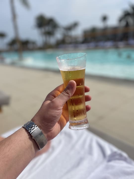 Pool Serry Beach Resort