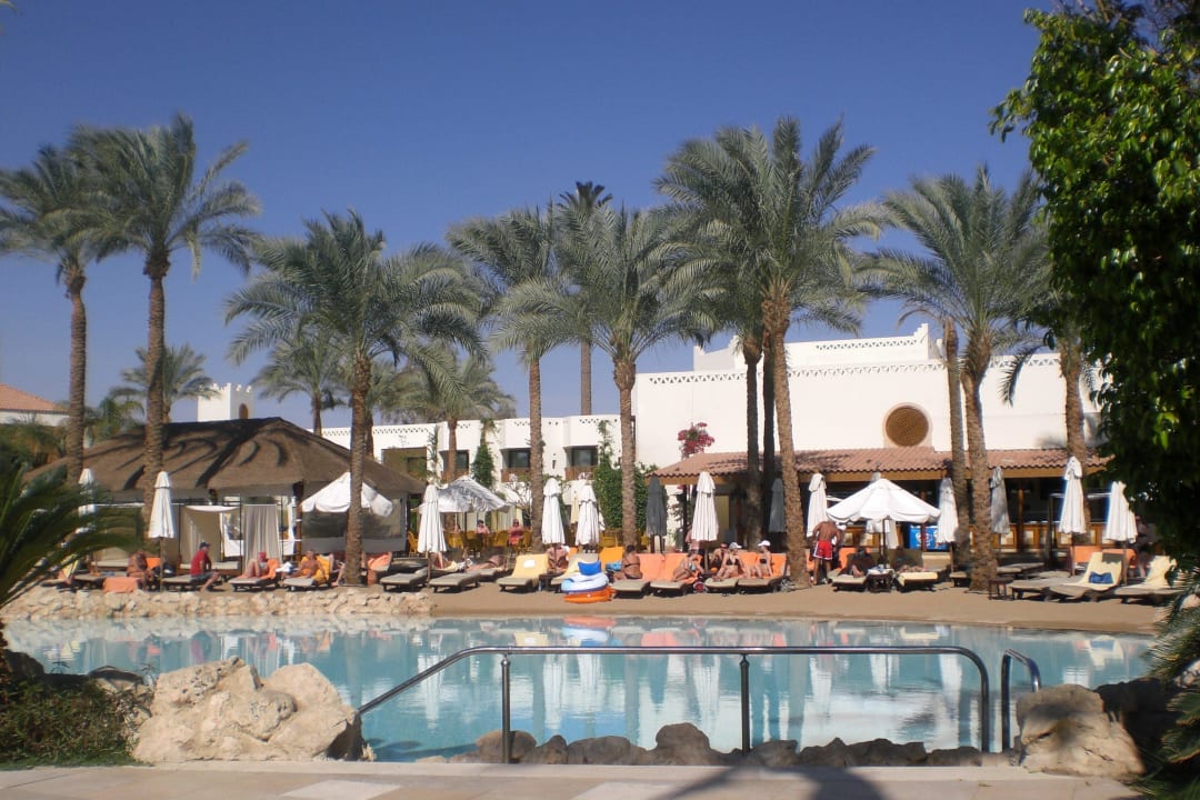 Sandstrand am Pool Ghazala Gardens