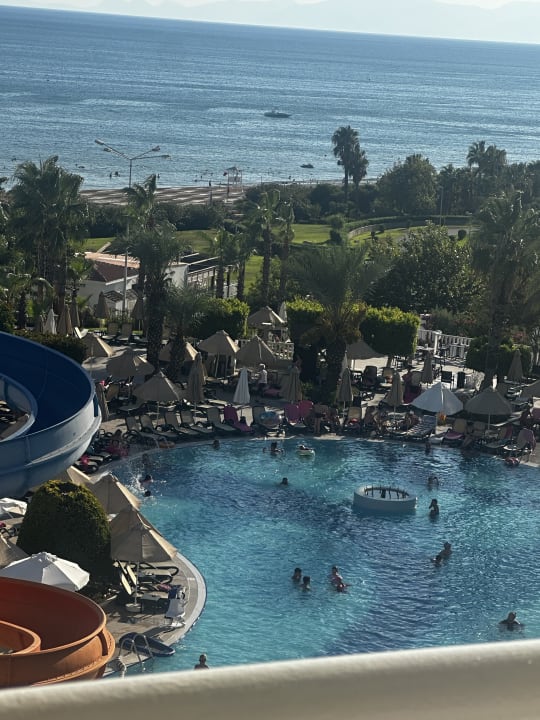 Strand Alba Queen Hotel