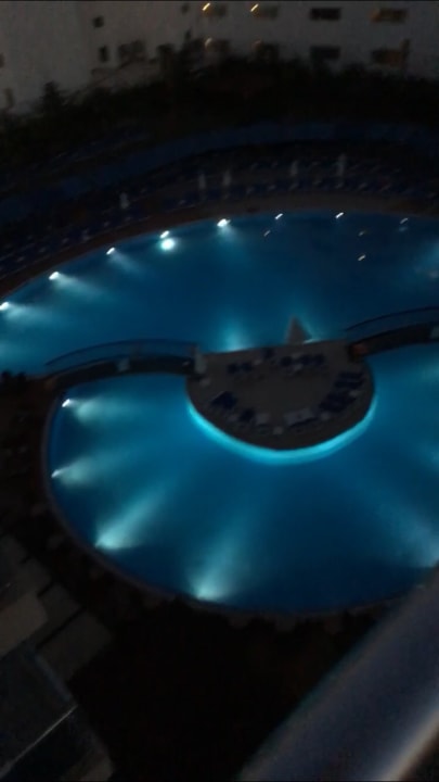 Pool Cenger Beach Resort & Spa