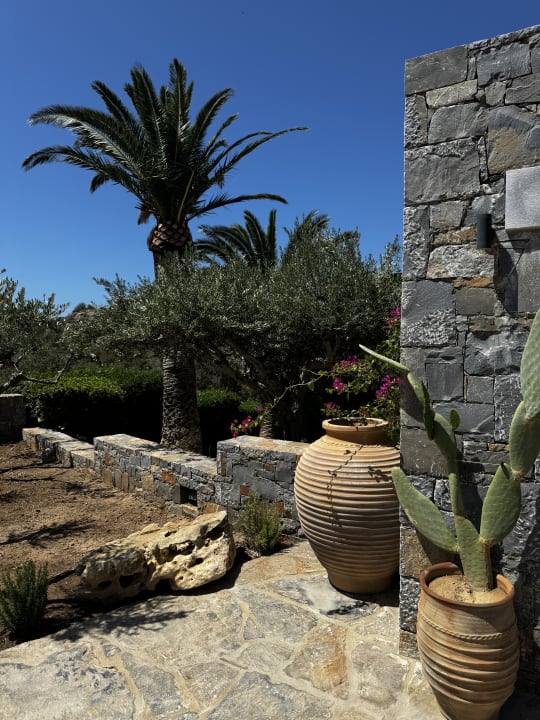 Gartenanlage Paralos Irini Mare