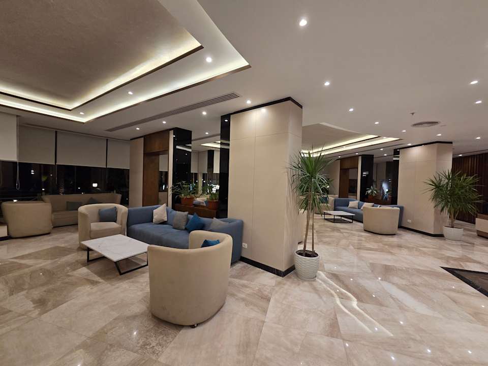 Lobby Golden Beach Resort