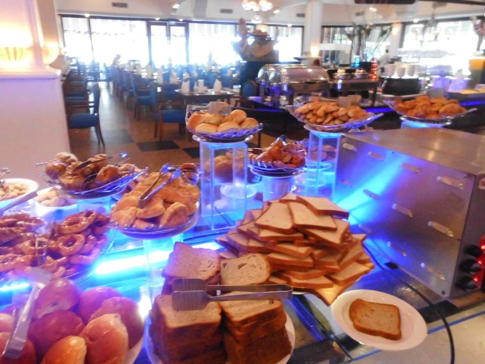 Frühstück Royal Palms Beach Hotel