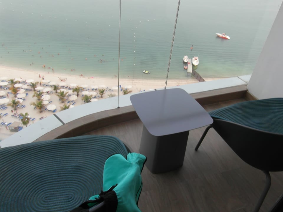 Strand Hampton by Hilton Marjan Island