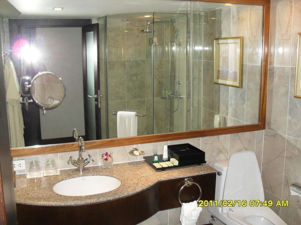 Blick in das Bad JW Marriott Hotel Bangkok