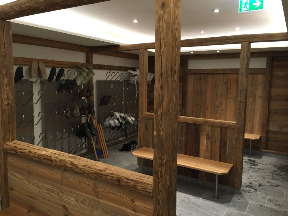 Deposito sci e scarponi Hotel Auhof