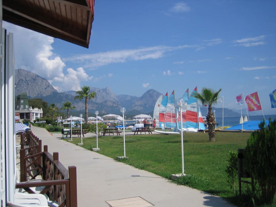 Strand AQI Hydros Club