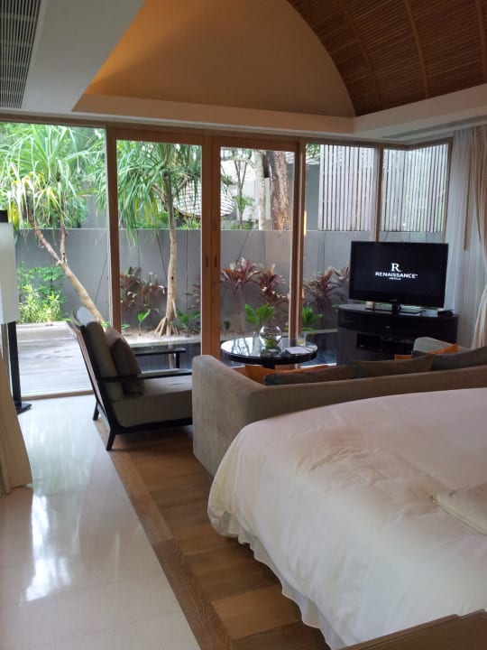 Pool Villa Renaissance Phuket Resort & Spa