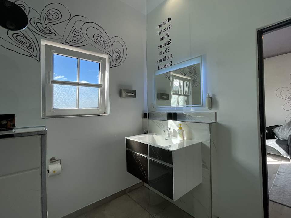 Zimmer Hotel Farr Out