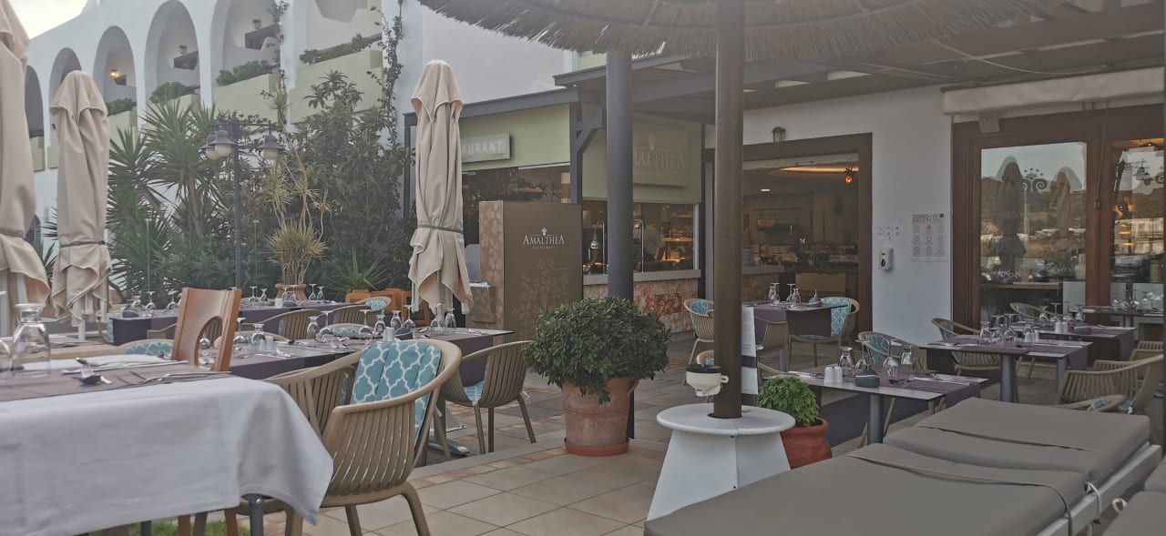 Gastro Alianthos Garden Hotel