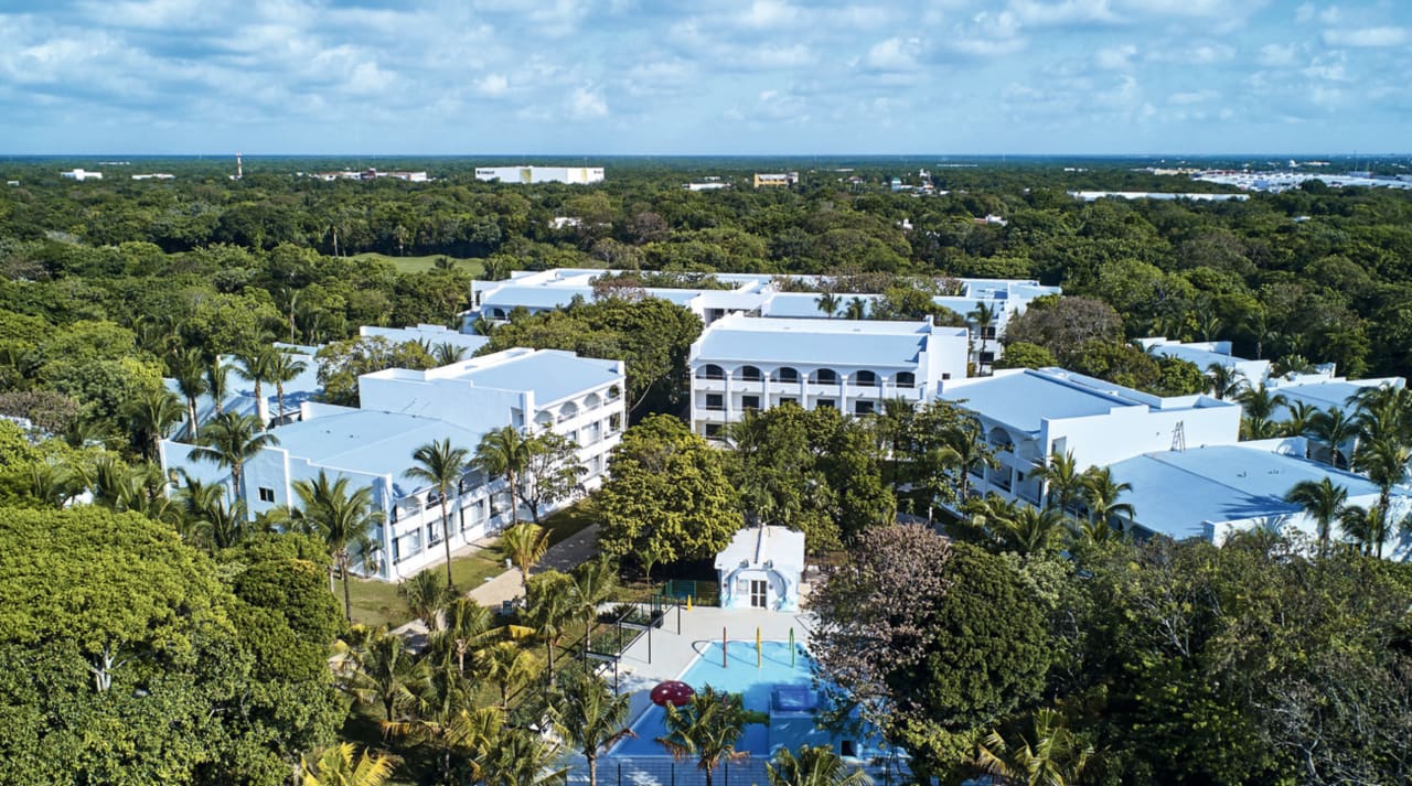 Außenansicht Hotel Riu Tequila