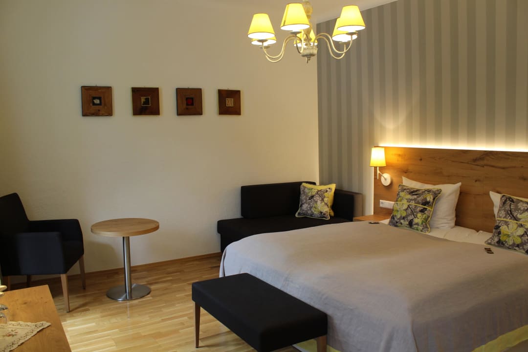 Zimmer Goldener Adler Oberried - Hotel & Appartements