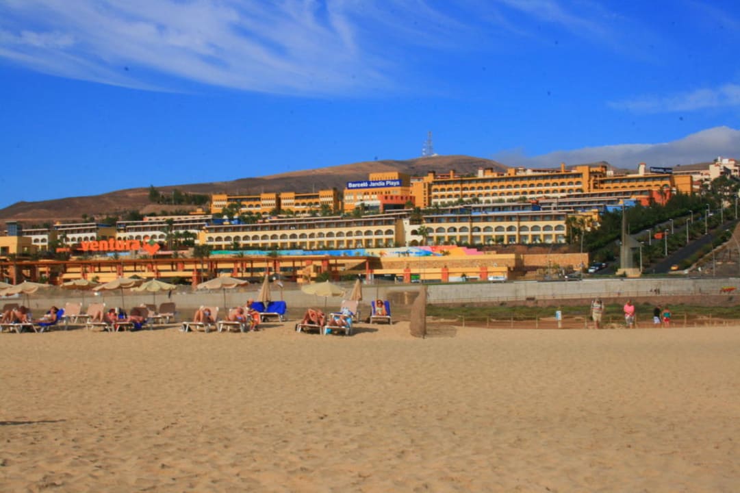 Blick vom Strand zum Hotel Occidental Jandía Playa