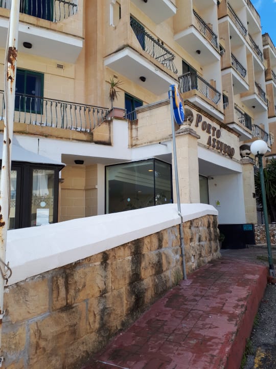 Außenansicht Hotel Porto Azzurro Resort