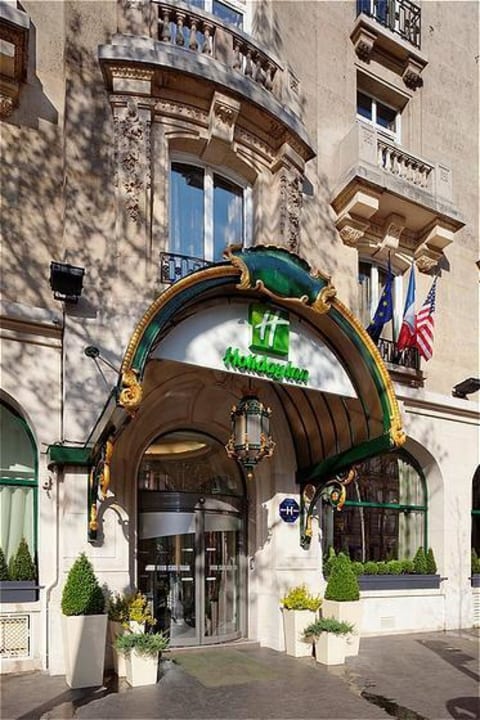 Entrée de l'Hôtel Holiday Inn Paris Gare de Lyon Bastille