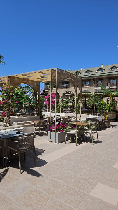 Pool Can Garden Resort