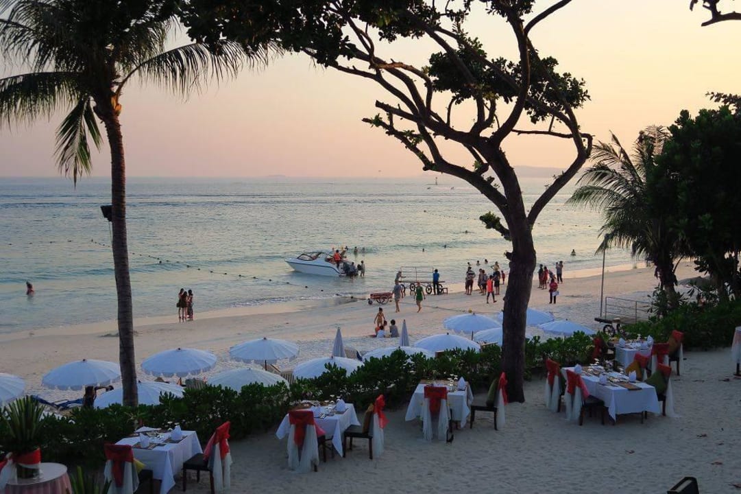 Restaurant mit Meerblick Sai Kaew Beach Resort