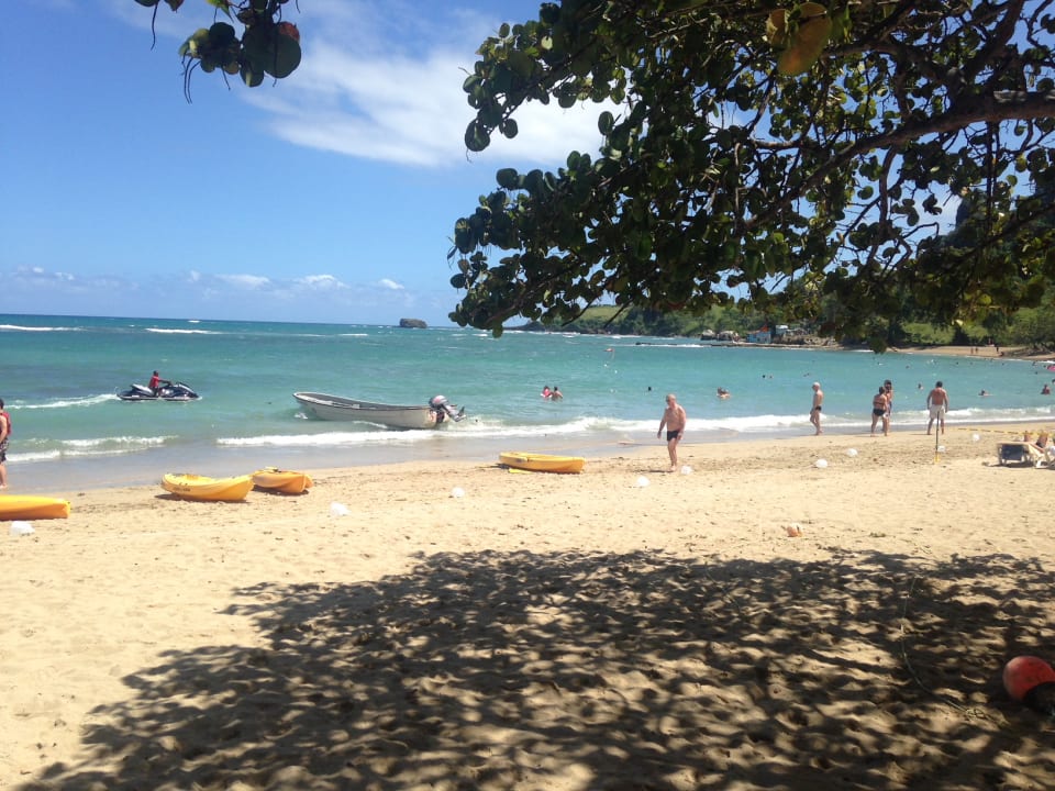 Strand Playabachata Hotel