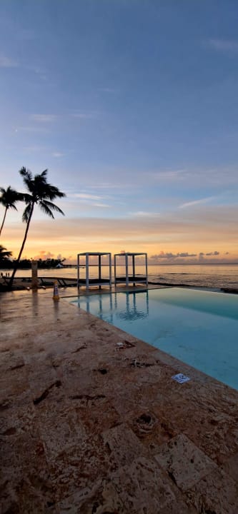 Pool Hotel Viva Dominicus Beach by Wyndham - All Inclusive Resort