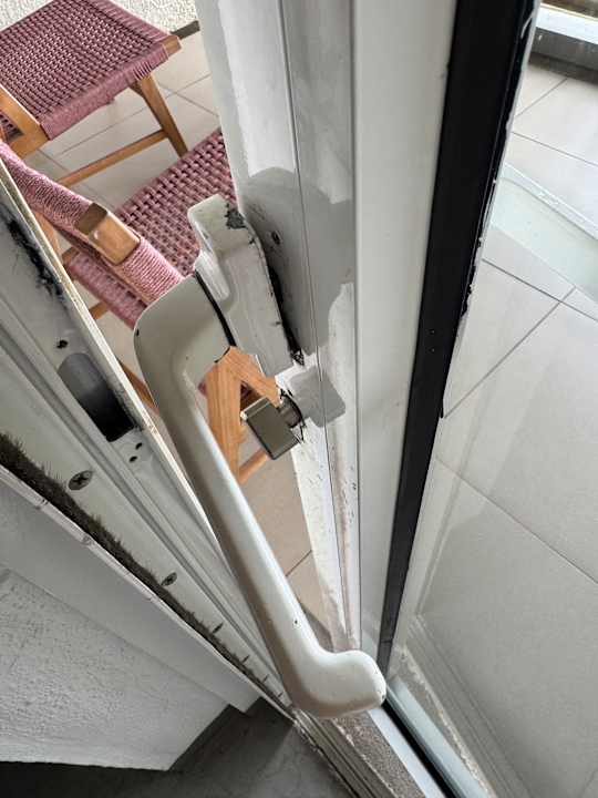 Zimmer Zilwa Attitude