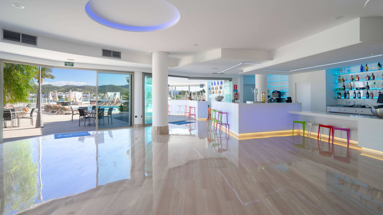 By night Hotel THB Ocean Beach - Adults only