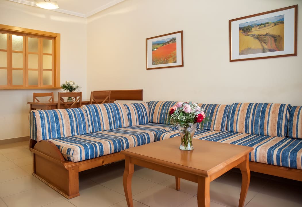 Zimmer Grand Muthu Golf Plaza Hotel & Spa