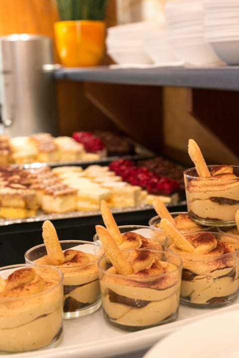 Kuchenbuffet Thermenhotel Kurz