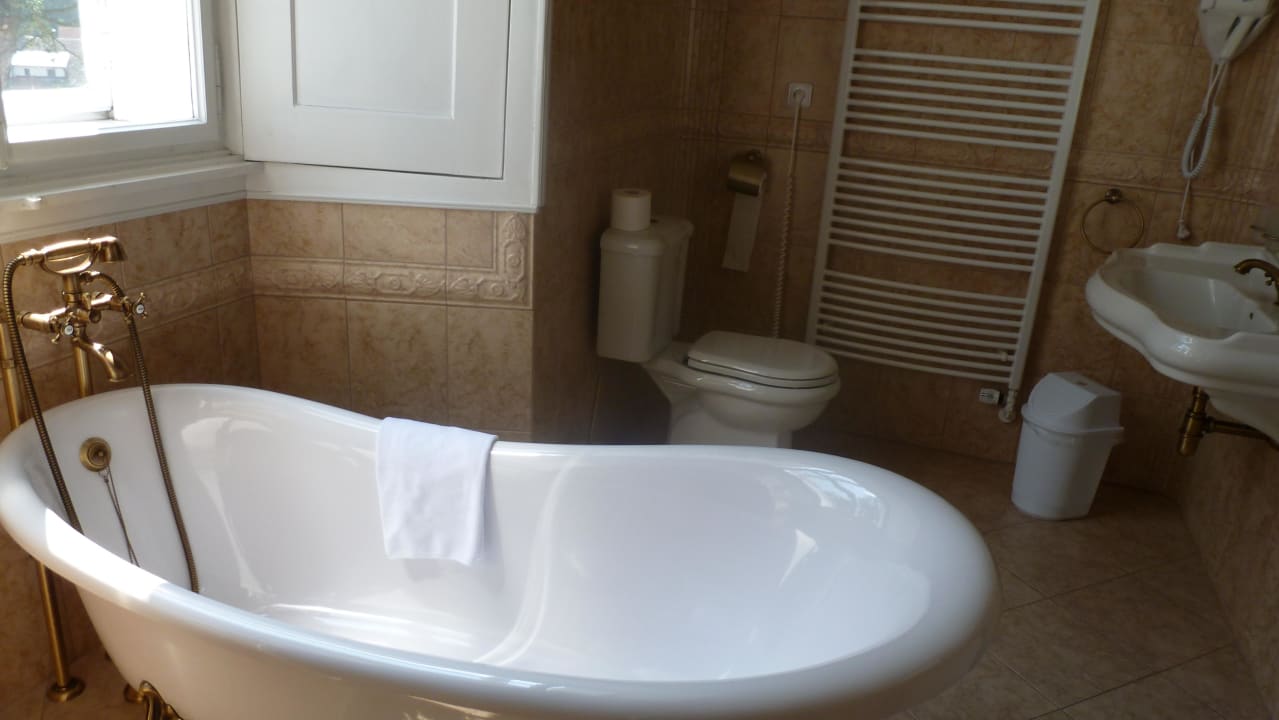 Bad Hotel Zamek Hradek