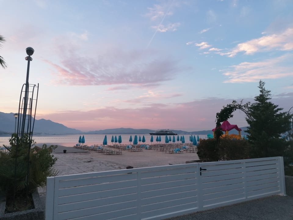 Strand Carine Hotel Delfin