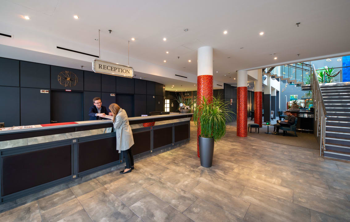 Lobby Hotel Metropol