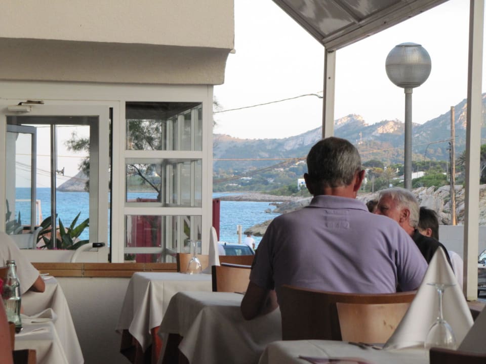 Blick von der Restaurant-Terrasse auf's Meer Hotel Clumba