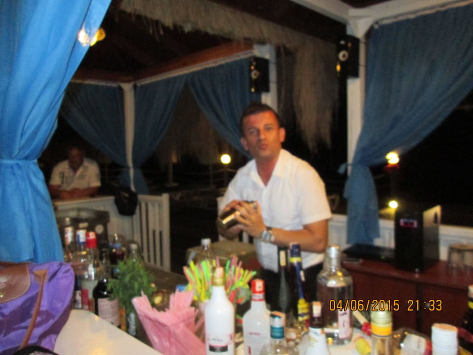 Bar auf dem Steg ein Highlight, super Hotel Club Nena