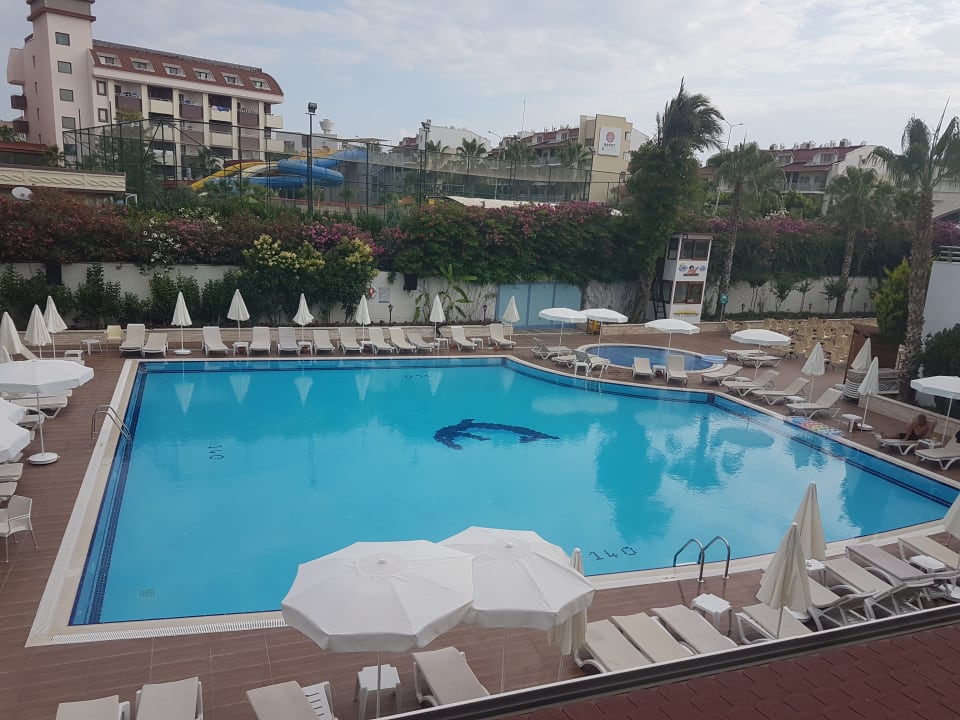 Pool Side Aquamarin Resort & Spa