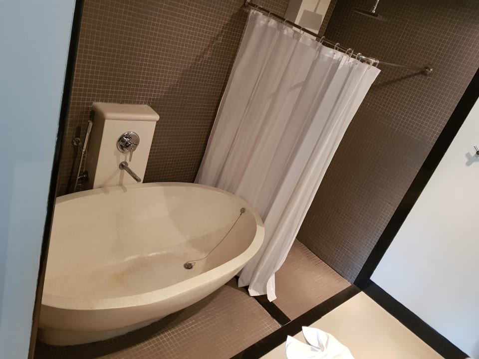 Zimmer Ramada Resort by Wyndham Khao Lak