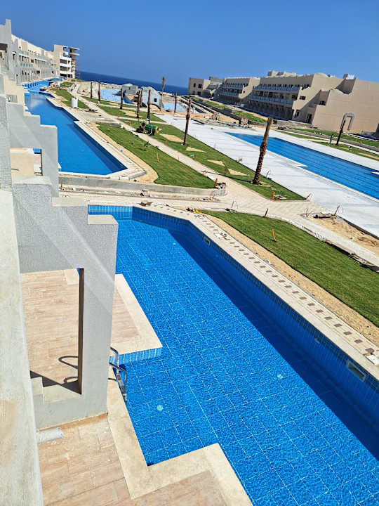 Gartenanlage Diamond Beach by Pearl Resort