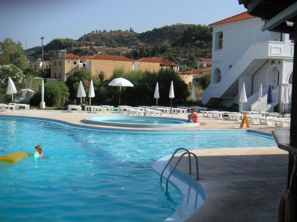 Poolathmosphäre Hotel Klelia