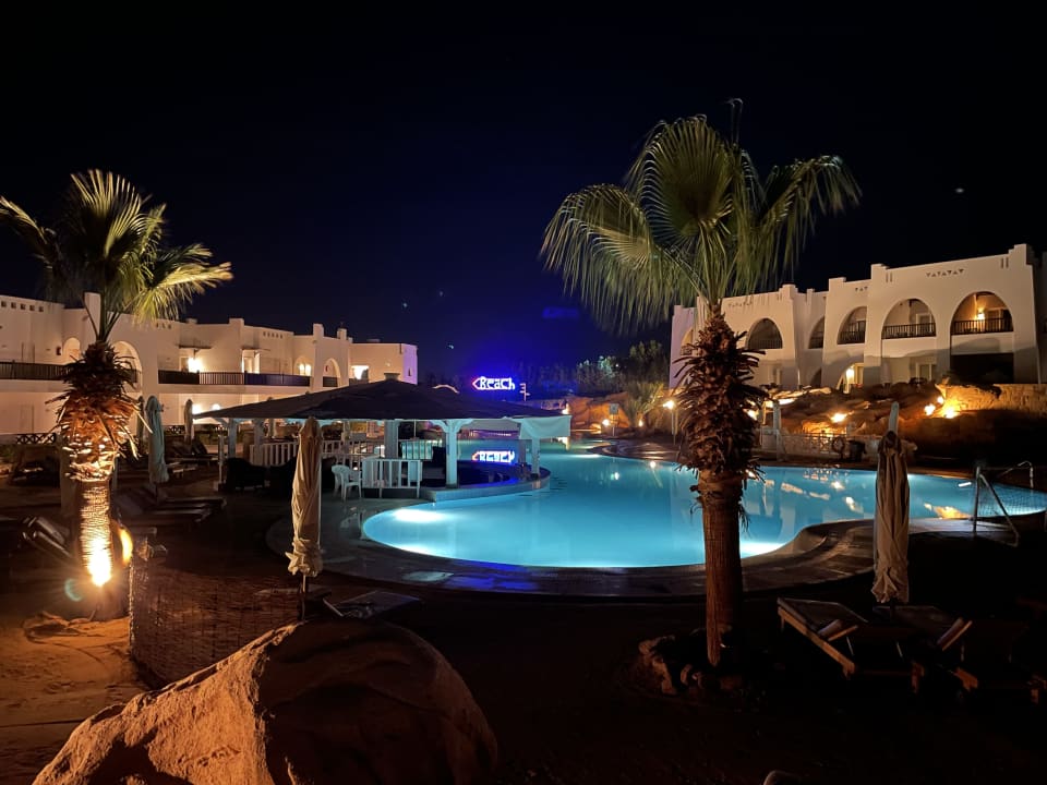 Pool Hilton Marsa Alam Nubian Resort