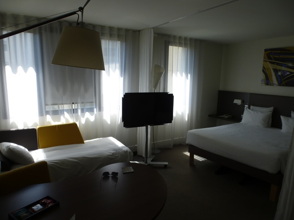 Zimmer Suite Novotel Paris Saint Denis Stade