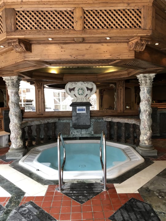 Pool Parkhotel Oberstaufen